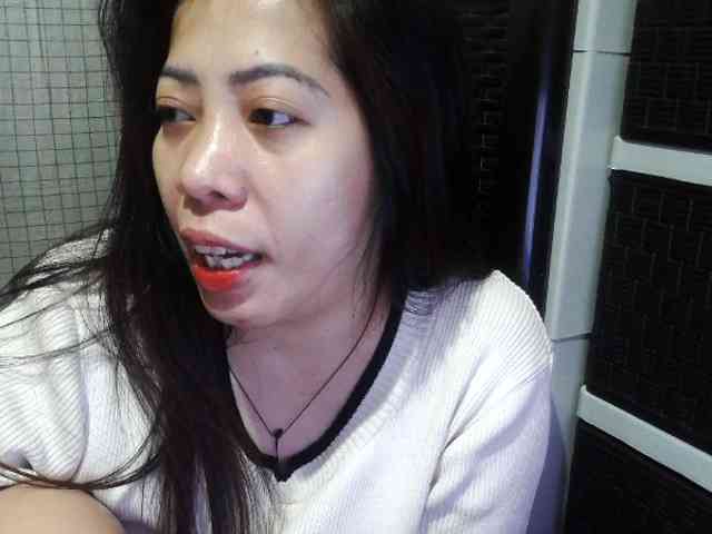 Cassiee webcam