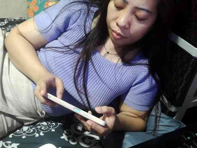 Cassiee webcam