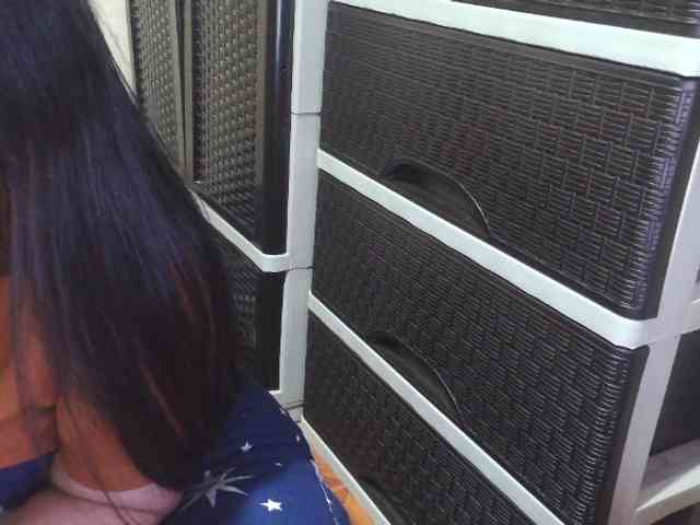Cassiee webcam