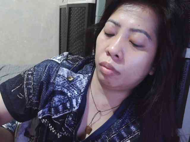 Cassiee webcam