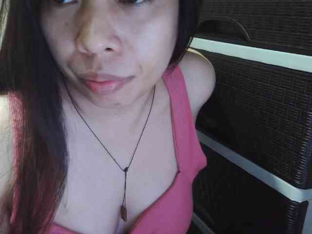 Cassiee webcam