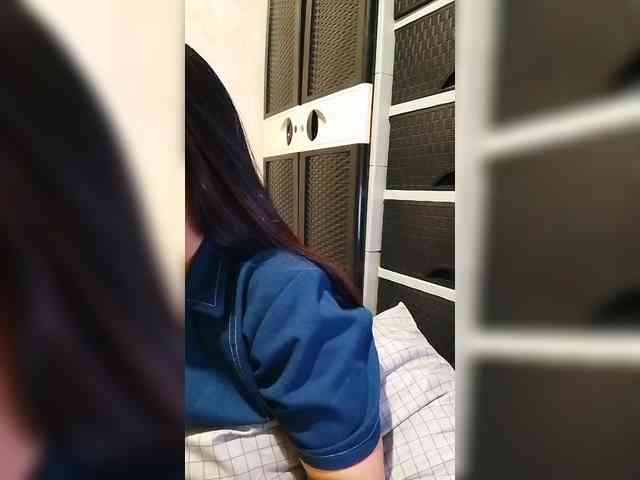 Cassiee webcam