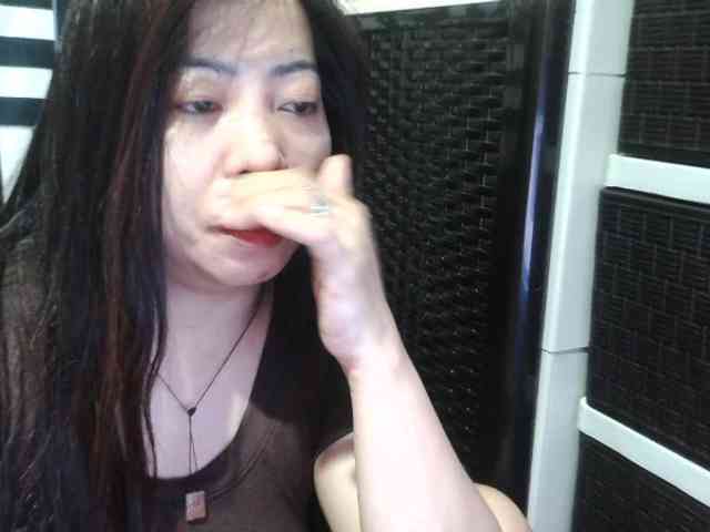 Cassiee webcam