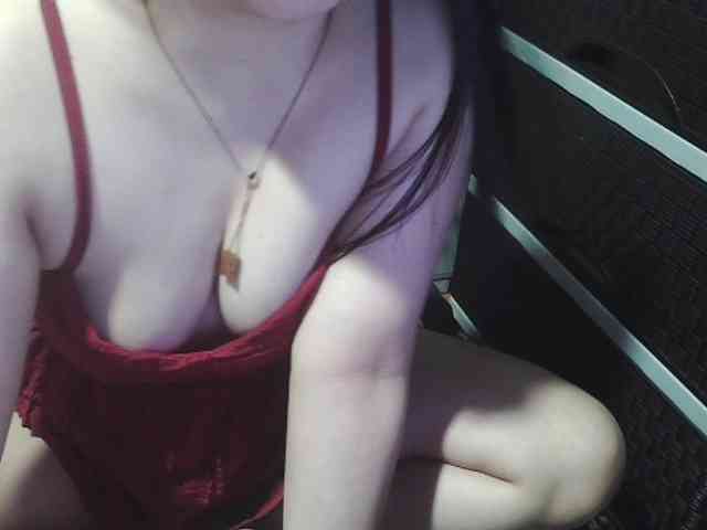 Kazzandra webcam