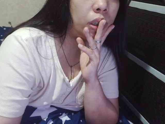 Cassiee webcam