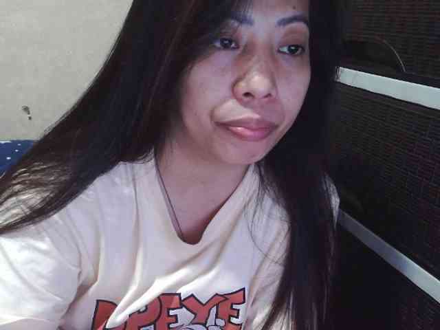 Cassiee webcam