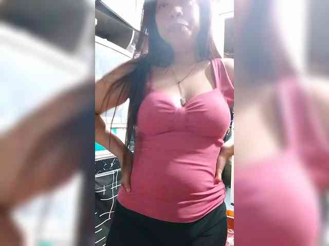 Cassiee webcam
