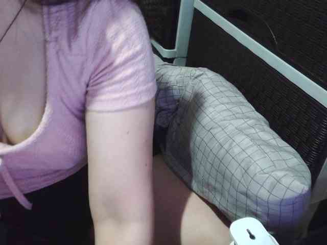 Cassiee webcam