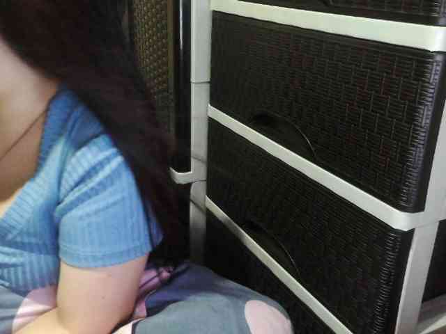 Cassiee webcam