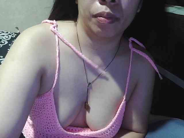 Cassiee webcam