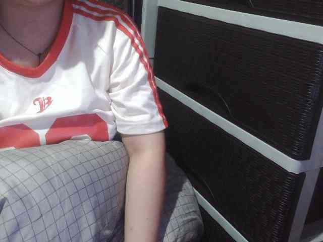 Cassiee webcam