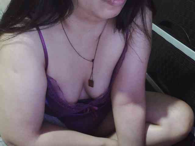 Cassiee webcam