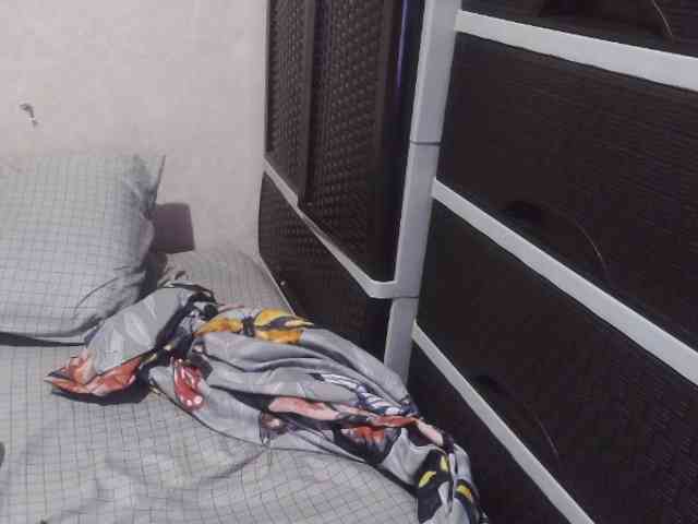 Cassiee webcam