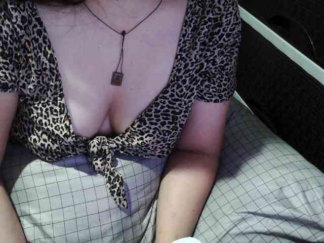 Cassiee webcam