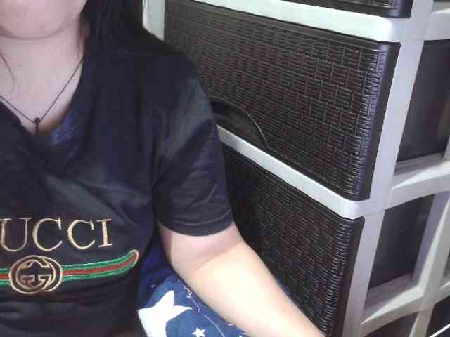 Cassiee webcam