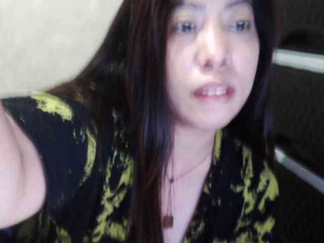 Cassiee webcam