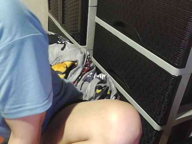 Cassiee webcam