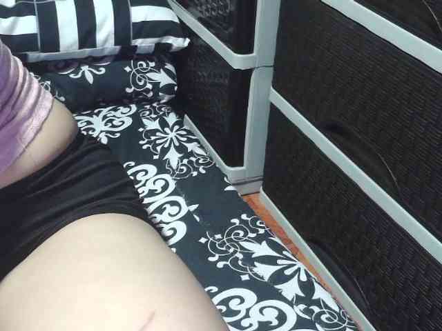 Cassiee webcam