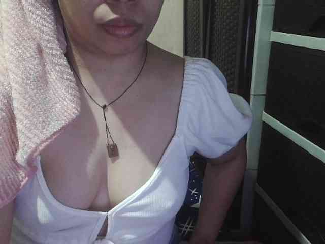 Cassiee webcam