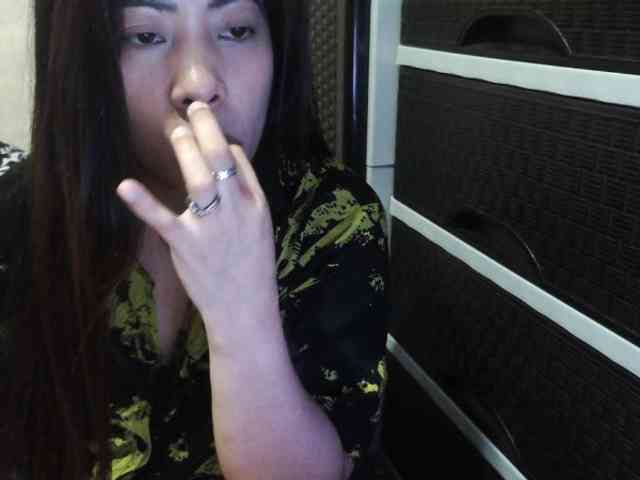 Cassiee webcam