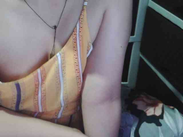 Cassiee webcam
