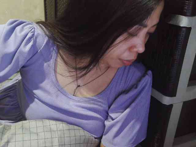 Cassiee webcam