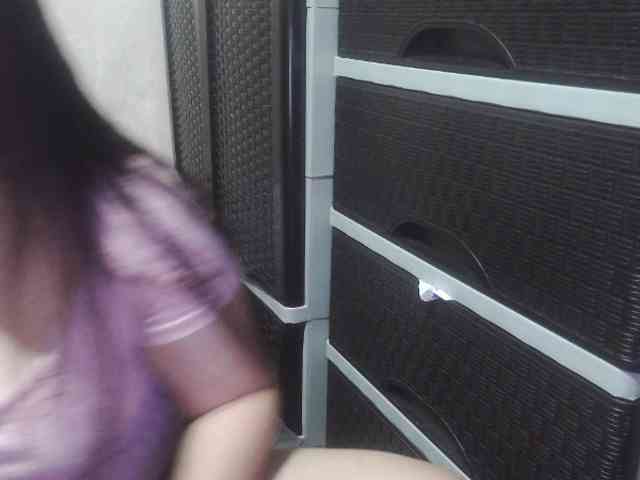 Cassiee webcam