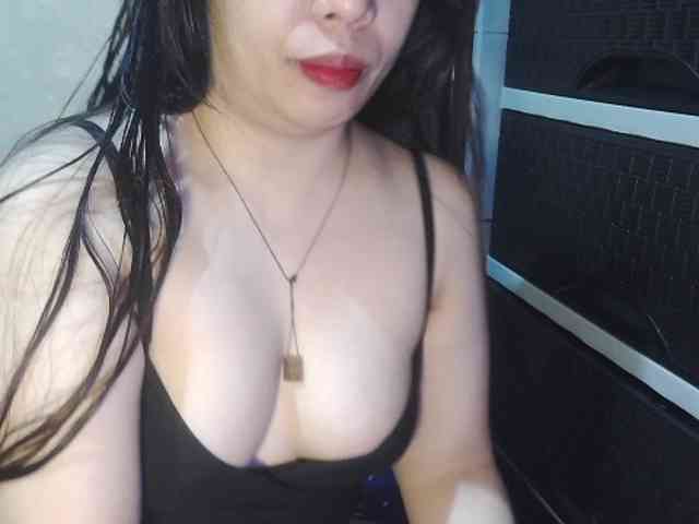 Cassiee webcam