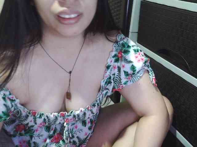 Cassiee webcam