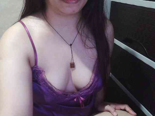 Cassiee webcam