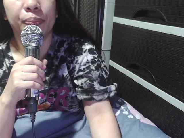 Kazzandra webcam