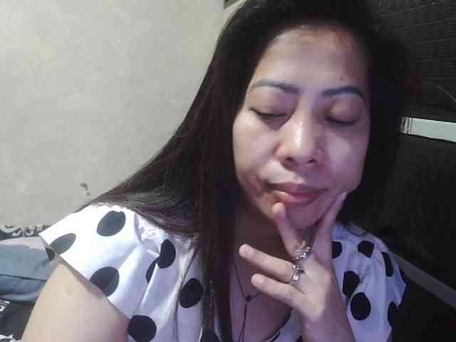 Cassiee webcam