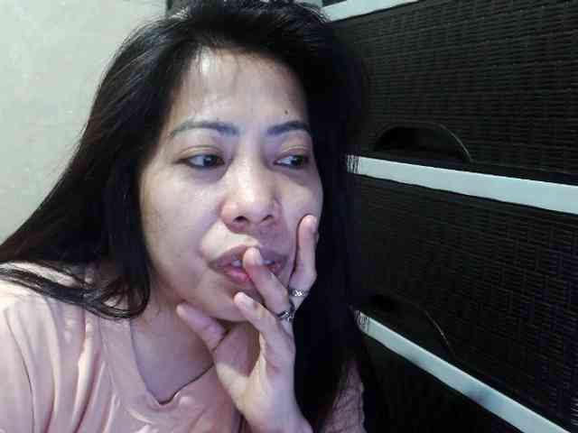 Cassiee webcam