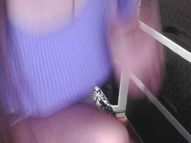 Cassiee webcam