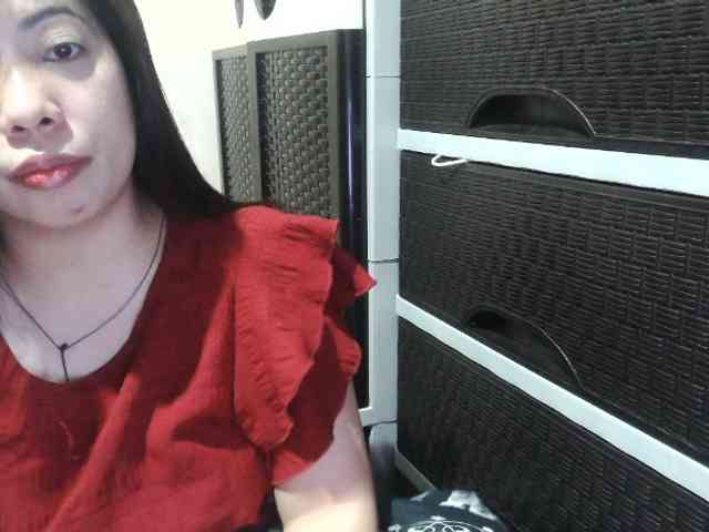 Cassiee webcam