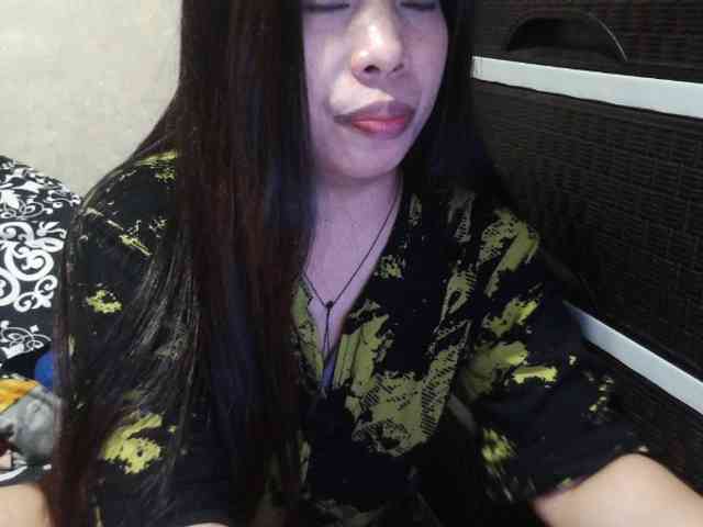 Cassiee webcam
