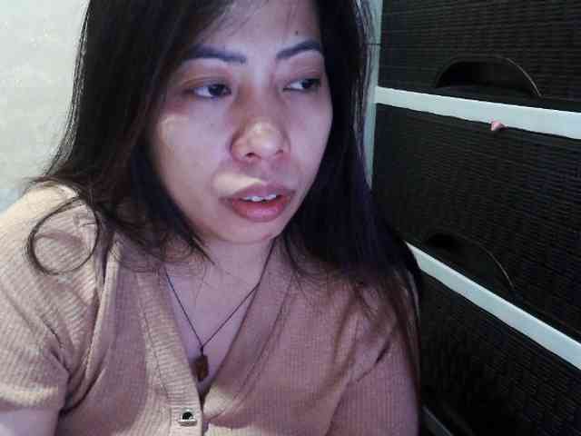 Cassiee webcam