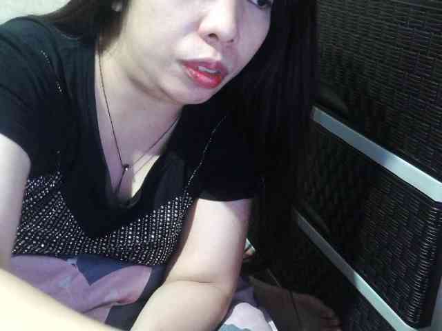 Cassiee webcam