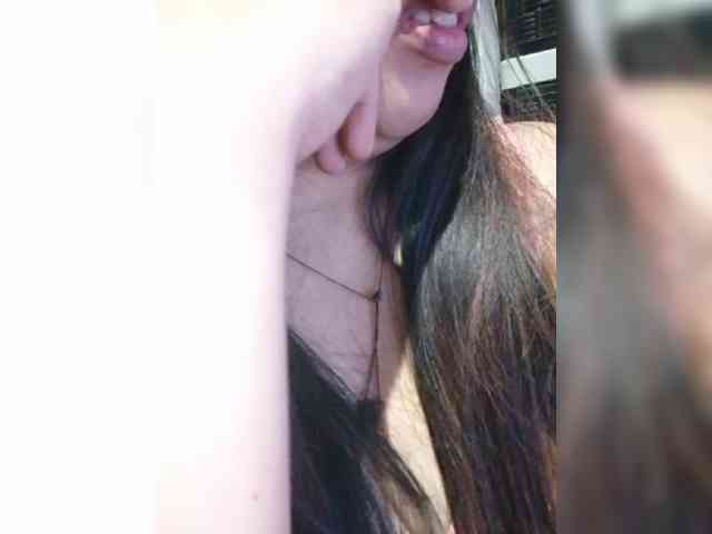 Cassiee webcam