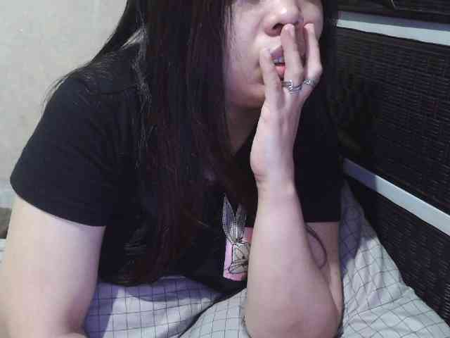 Cassiee webcam