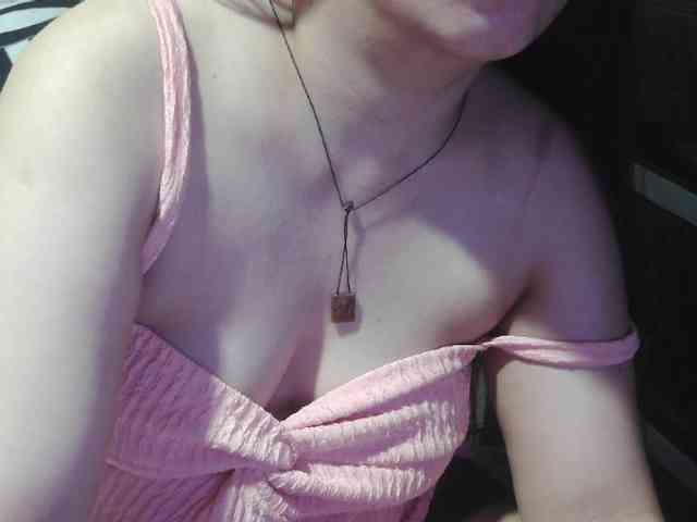 Kazzandra webcam