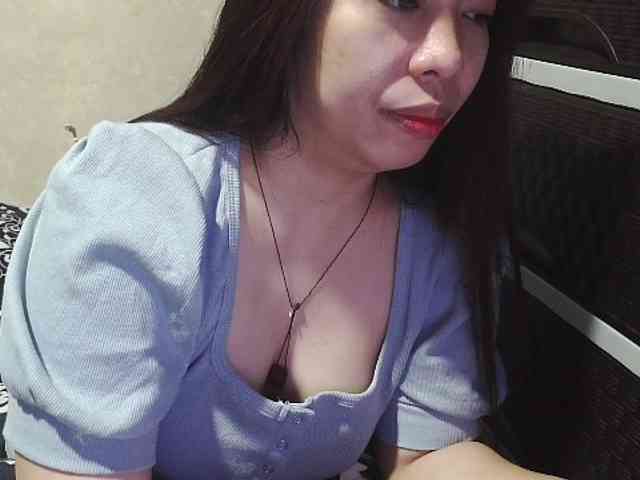 Cassiee webcam
