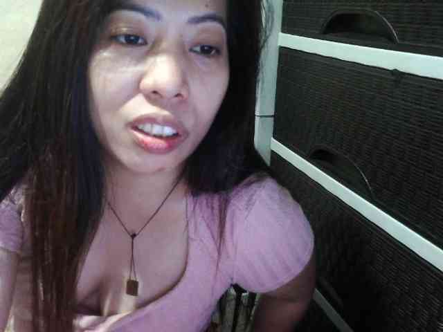Cassiee webcam