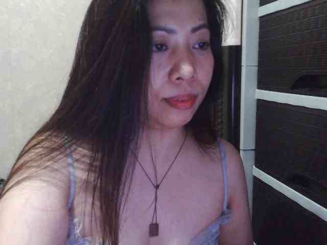 Cassiee webcam