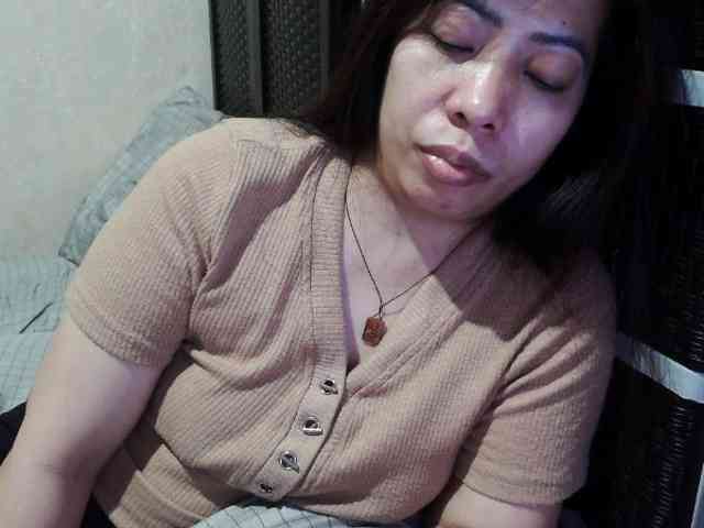 Cassiee webcam