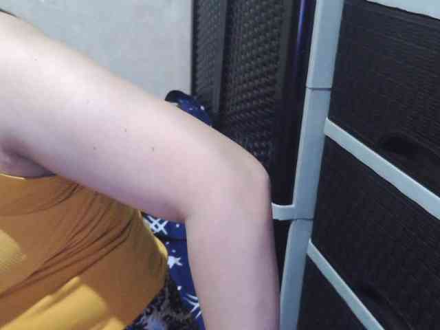 Cassiee webcam