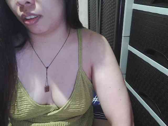 Cassiee webcam