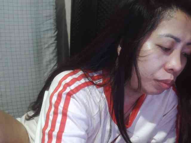 Cassiee webcam