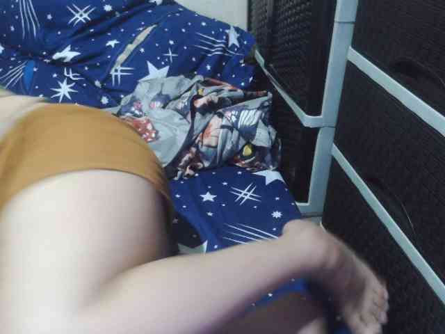 Cassiee webcam
