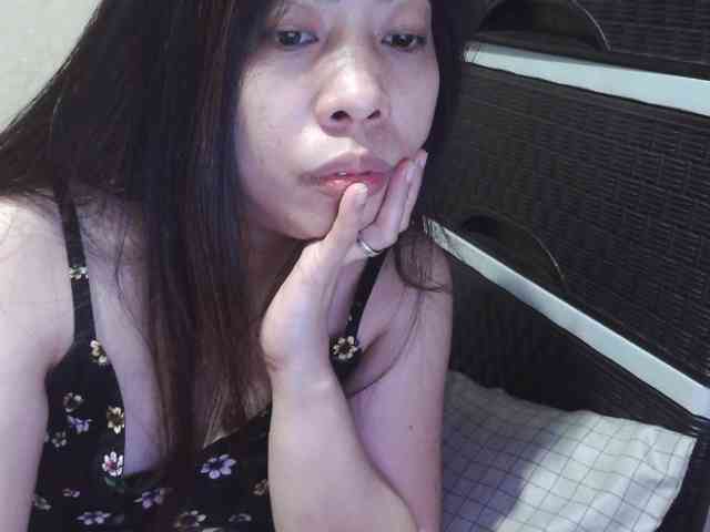 Cassiee webcam